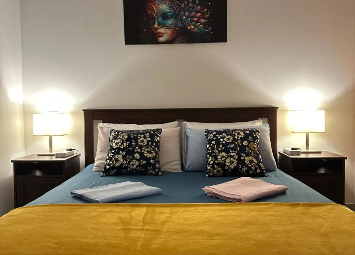 Nice 2 Bedroom Apartment-Minimum 5 Night Dubai