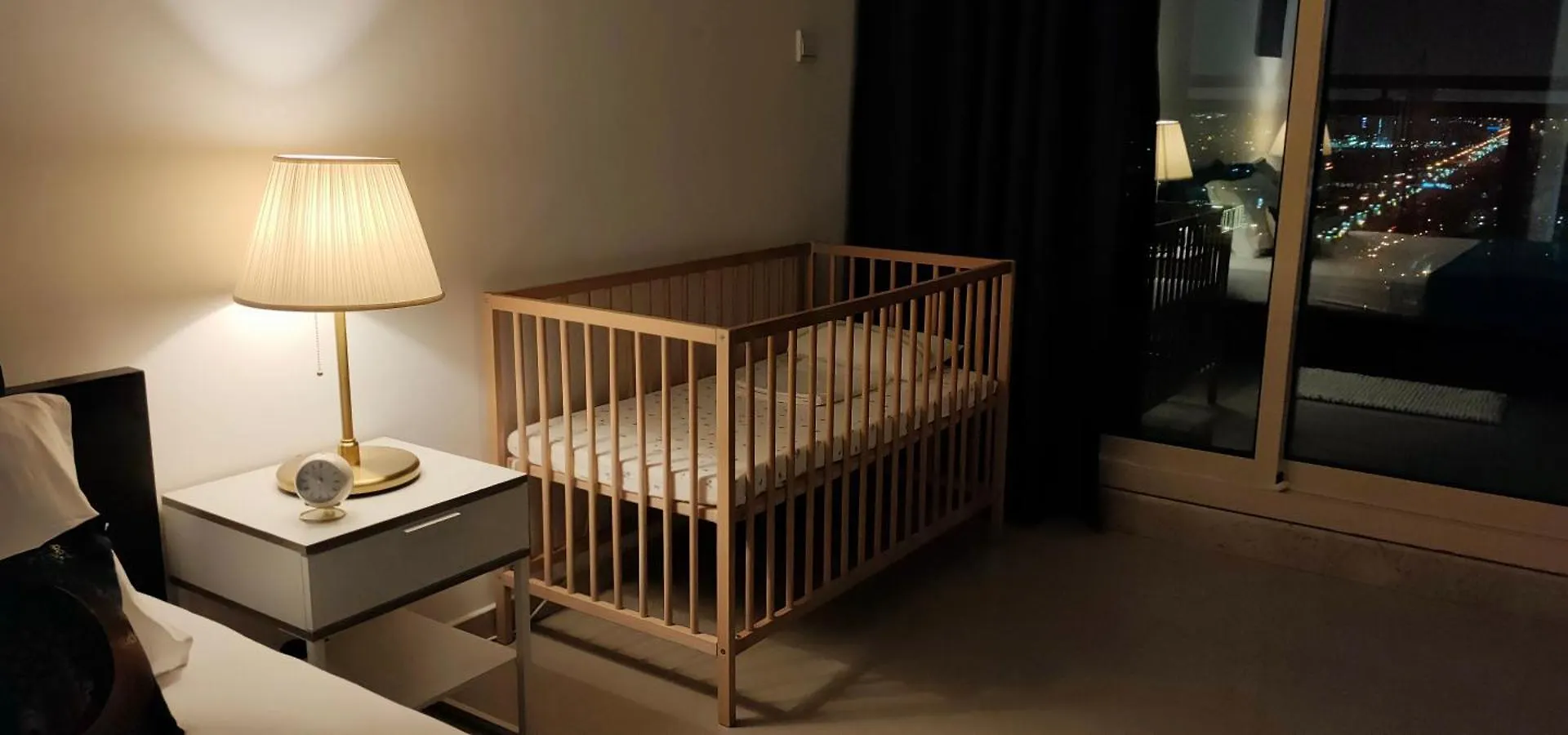 Nice 2 Bedroom Apartment-Minimum 5 Night Dubai